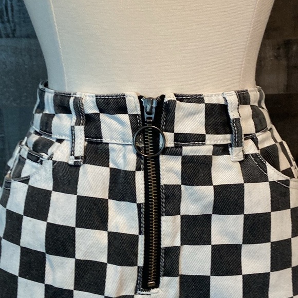 Urban Outfitters BDG jean mini skirt small black white checkered denim skater - Picture 3 of 11